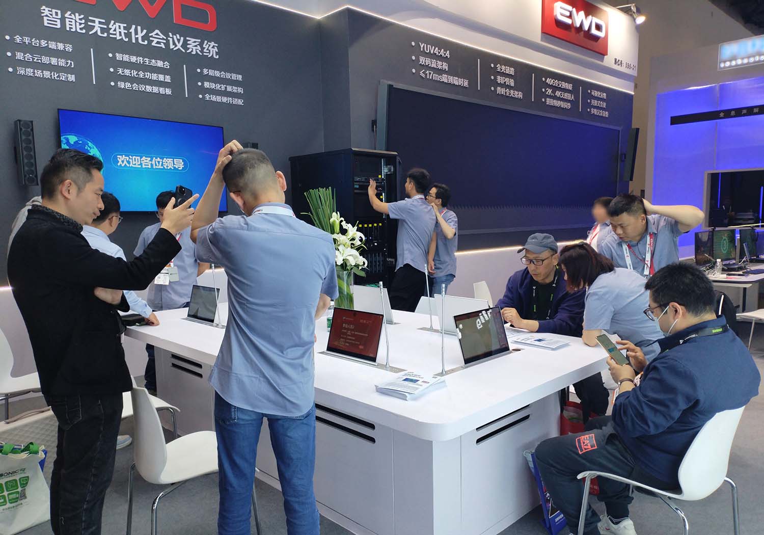 【精彩回顾】EWD音纬达闪耀2025北京Infocomm China！以光为界，智启未来