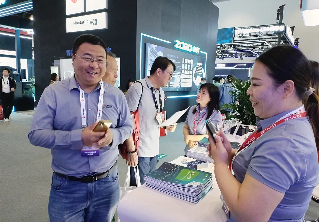 【精彩回顾】EWD音纬达闪耀2025北京Infocomm China！以光为界，智启未来